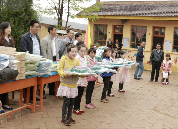 1482457864668001664.png image.png