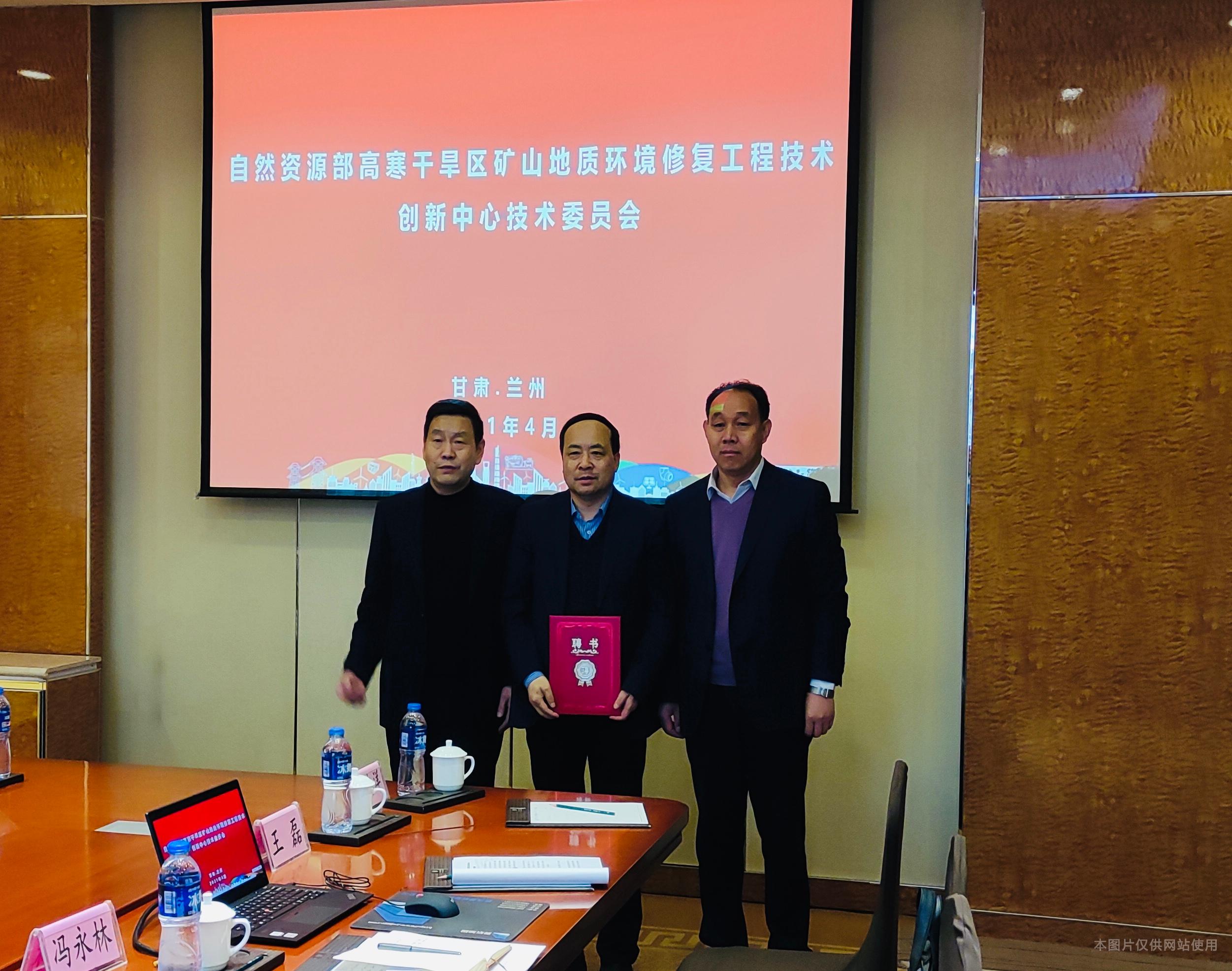 1617958011376085127.jpg 1617958011376085127.jpg