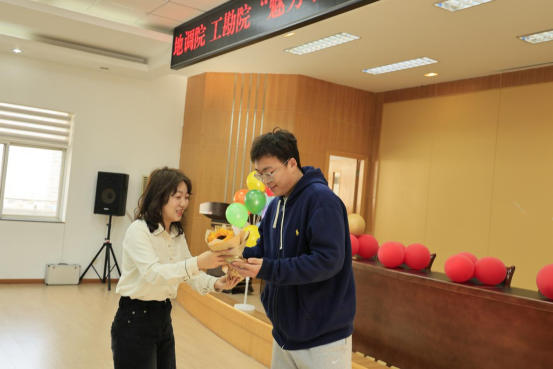 1709878588529054952.png image.png