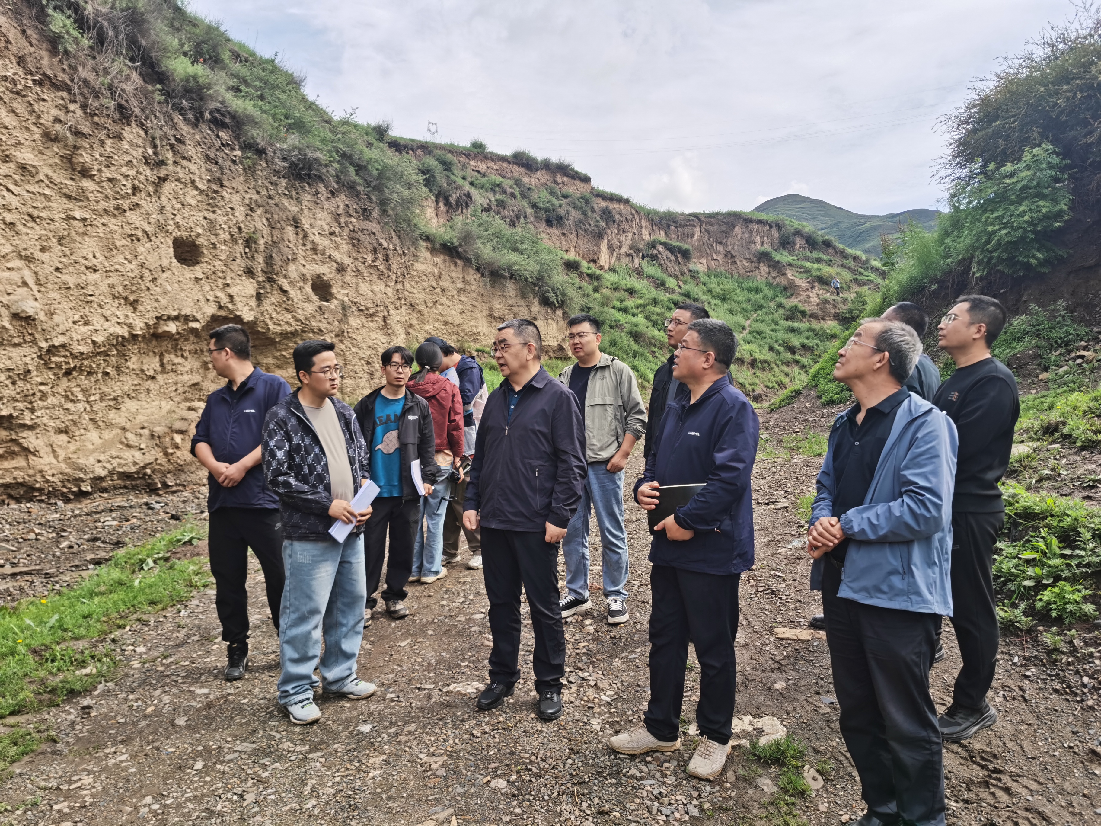 1751948835085035138.jpg 1751948835085035138.jpg