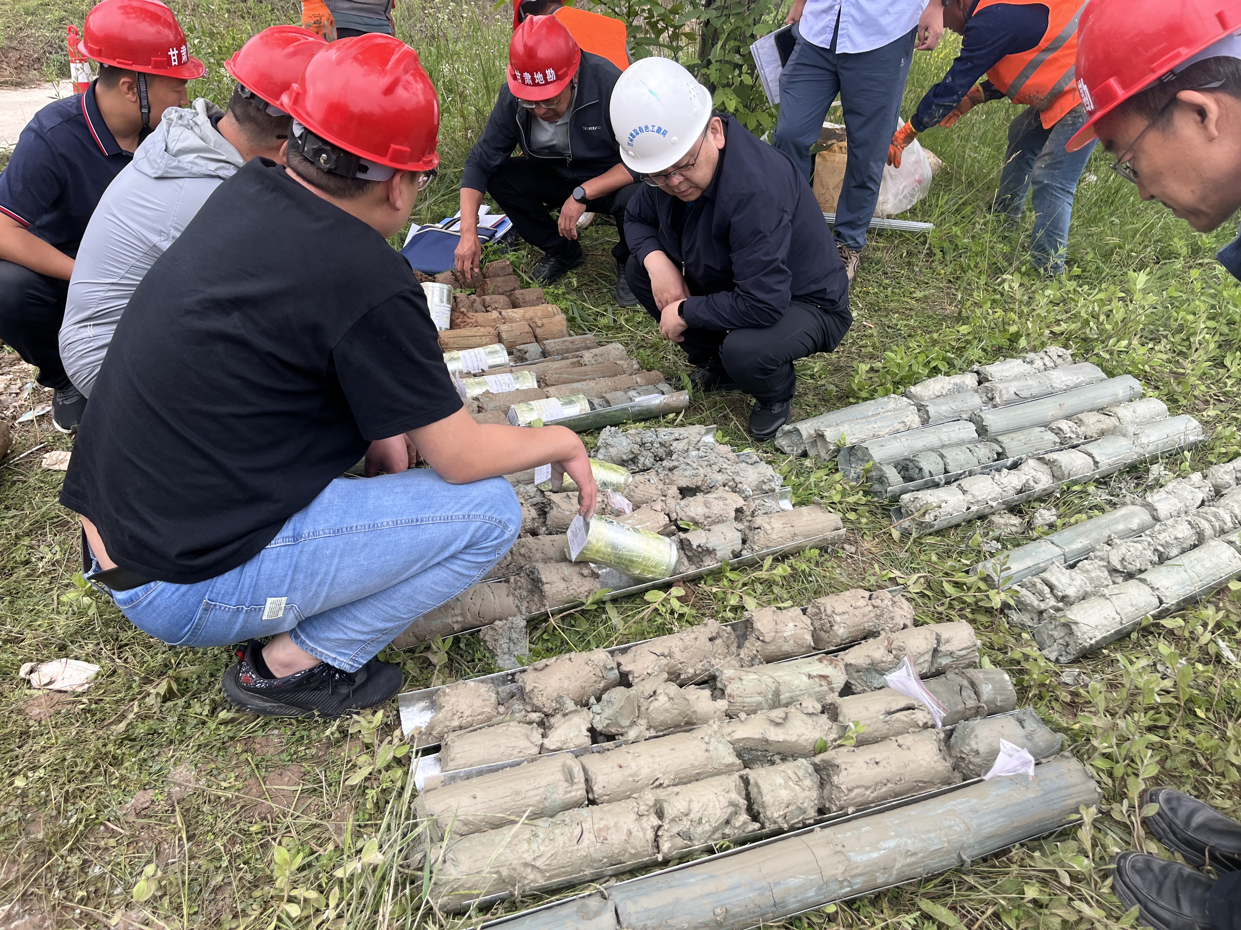 1751948870283024483.jpg 1751948870283024483.jpg