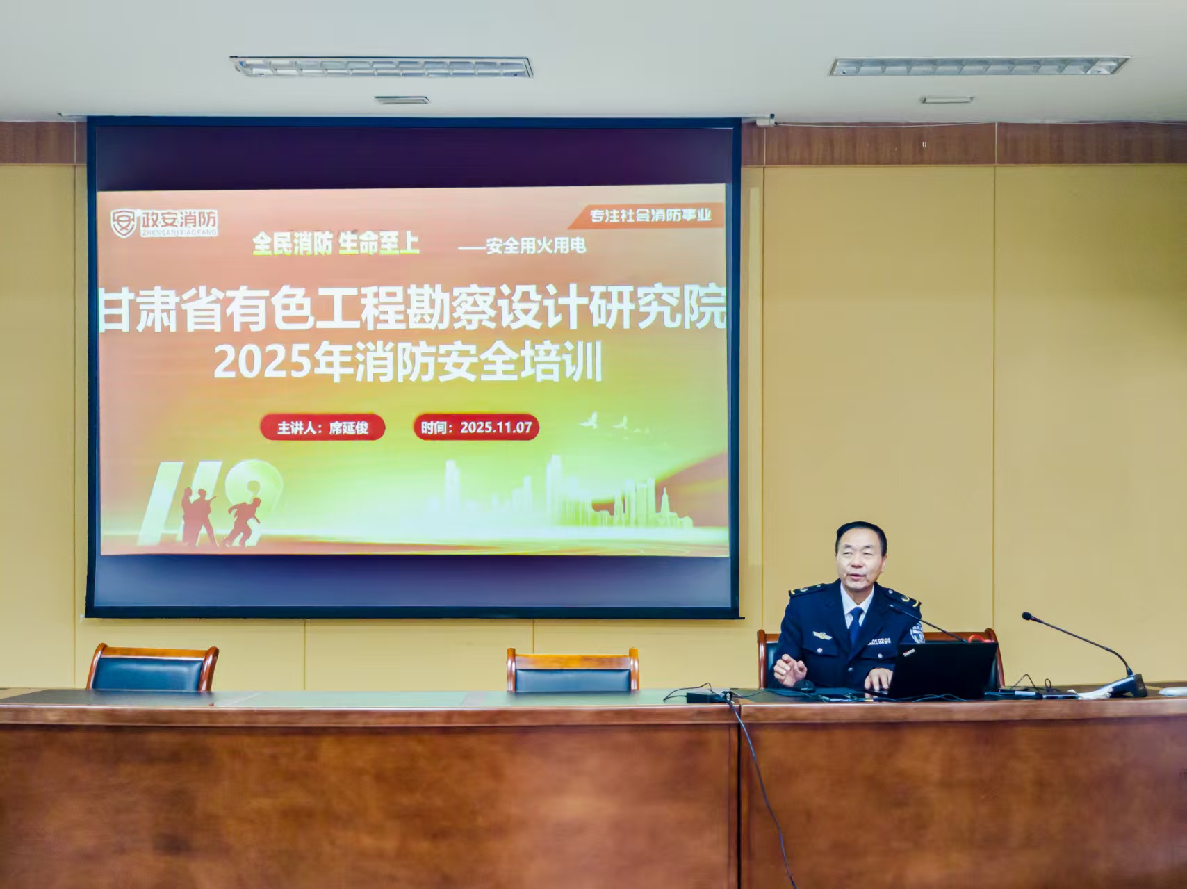 1762517906572010593.jpg 1762517906572010593.jpg